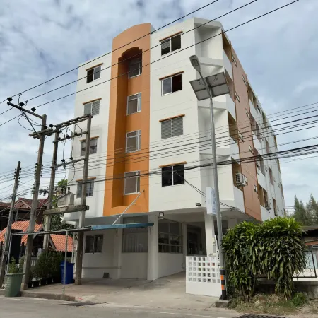 Baan B Service Apartment
