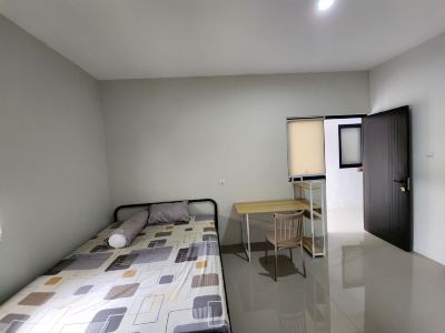 OYO 95107 Green Homestay Near Ubaya