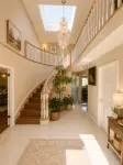 Centrally Located Quiet & Bright Suite