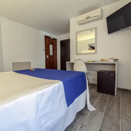 HOTEL LA PERLA
