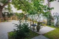 Grand Boutique Hotel