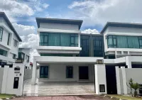 【Ipoh Family Villa】Cheekaaboo｜Private Pool + Kids Play Area｜6BR with Bathtub