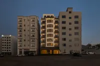 فندق ريجنسي إن عمان Hotels near مسار العامرات الحمرية