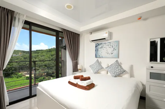 รูปภาพของBrand New Comfy Condo Near Naiharn, Mountain View