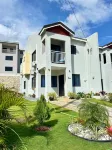 Ocean Vista | 2-Bedroom | Entire Modern House with Ocean Views, Pool, Gym | Nearby Beaches