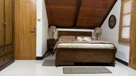 "Atsabe" Deluxe Room with Balcony in Dili City Timor-Leste