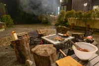 360 Black Cabin-Mountain View & Warm Mineral Pool -  case vacanza in affitto
