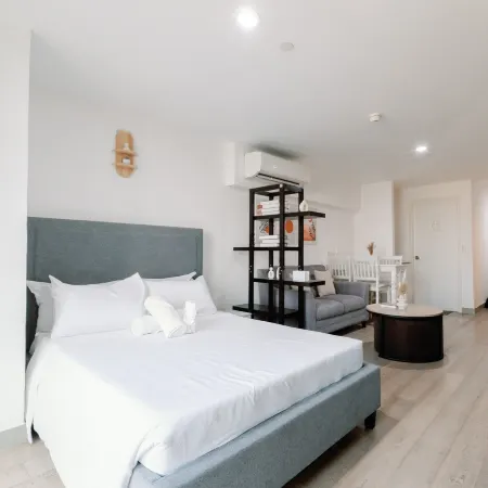 Casa Franz | Century Spire | 42F | Big 40sqm Studio •  Views