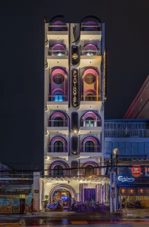 โรงแรมพีวายเอ็นที 2