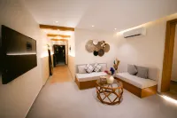 MAKAI Pyramids Guest House