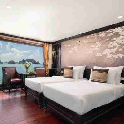 Athena Royal Cruise - Luxury in Halong Bay Hotel Exterior