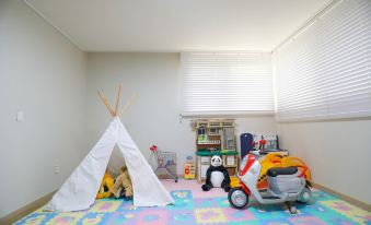 A-Bridge House 1-A