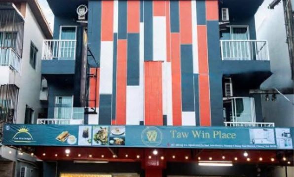 Taw Win Place Hotel