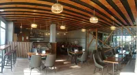 Lagoon Lodge Hotels in Gan Island