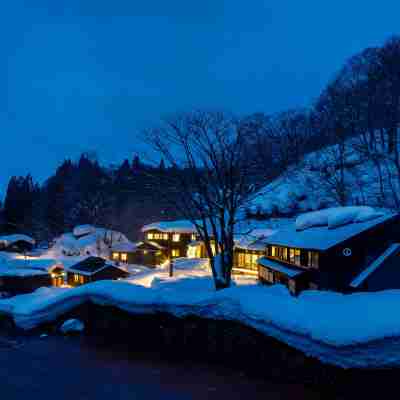 Magorokuonsen Rokuan Hotel Exterior