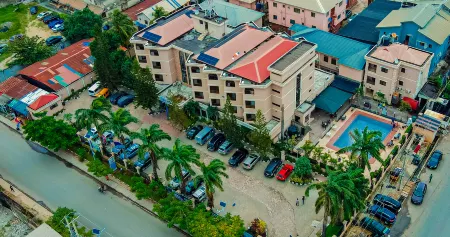 DEES HOTELS APARTMENTS AND SUITES