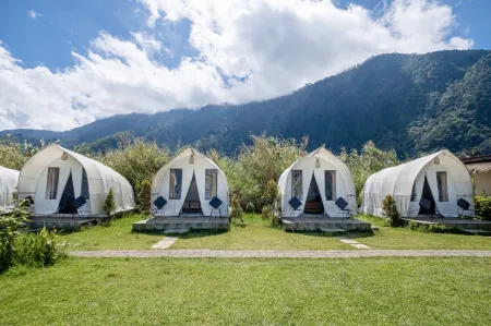 Butterfly Bali Glamping Отели рядом с достопримечательностью «Git Git Wsterfall»