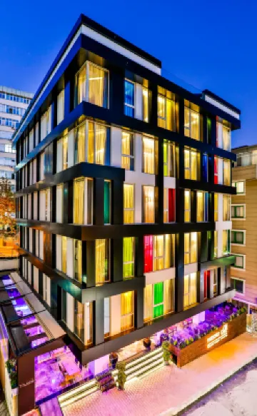 Business Life Hotel & Spa Şişli Hotels near Levent Metro Station