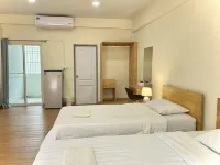 The Bloom 84 Residence Hotels in Sam Phran