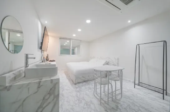 Hassen Sillim K2 Hotel Hotels near Sillim Station