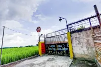 OYO 90303 Cafe & Homestay Kolam Pancing Abah