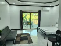 SAFE HAVEN RESIDENCE - Bed and Breakfasts
