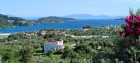 SkyFrame Apartments - Relaxing Island Escape in Skiathos - Parkering