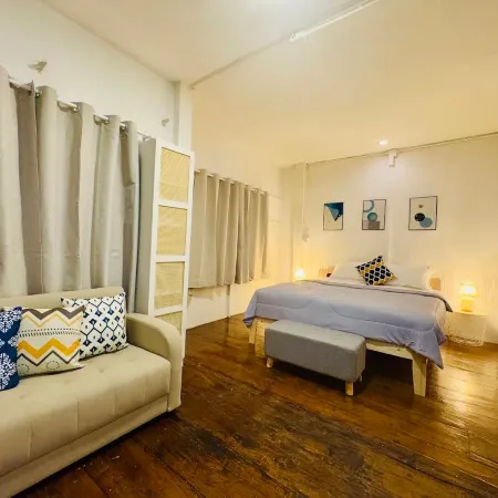 CHARMING HOME CHIANG MAI (near Tha Phae Gate) Hotels in Chiang Mai