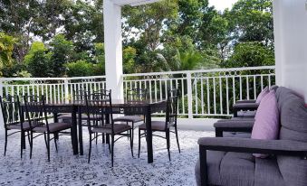 Carms Villa Resort 사진