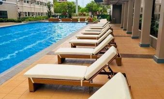 Acellyne Suites at Green 2 Residences with Netflix!