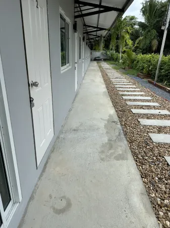 Sopit House Отели рядом с достопримечательностью «Wat or I Khieo»