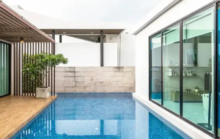 Movenpick Residences Pool Villa’s Отели рядом с достопримечательностью «Viewtalay Sands»