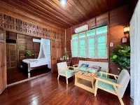 Was Na Yajai Hotels in Nakhon Chai Si