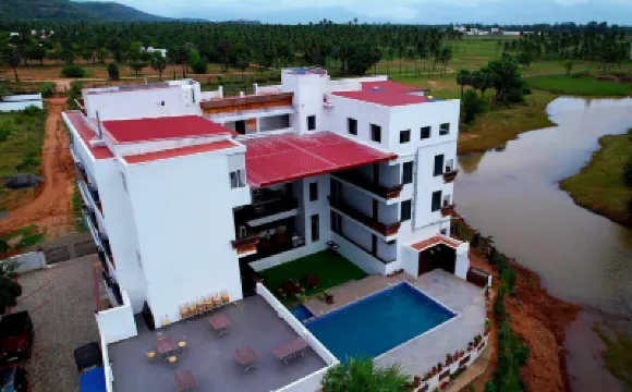 Antrika Resorts Hotels near Old Coutralam Falls
