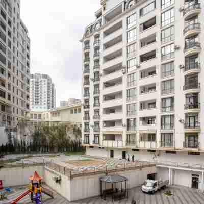 Central Baku Apartment - Old City & Boulevard Hotel Exterior