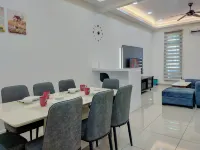 18 Pax New Stylish Semabok 4Br House 5 mins to town