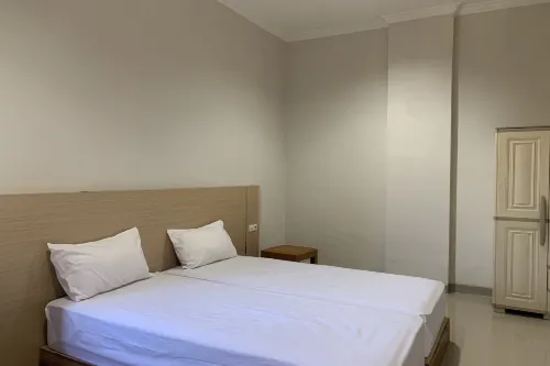 Hotel O Pondok Hitung Near GOR Kalegowa