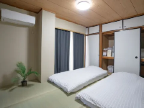 Crossa Village Sakura 酒店