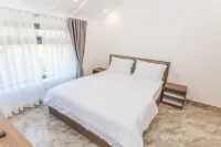 Golden Hill Eco Retreat