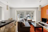 First Tracks - Condos