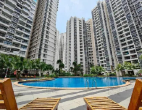 City Center, beach, dining and shopping, WIFI, 3 bedroom and 3 bathrooms