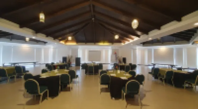 Hotel Kamana Sanctuary Resort and Spa