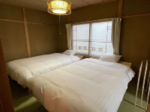 Harry's Ski House ASAHIKAWA Hotel dekat Bandara Asahikawa