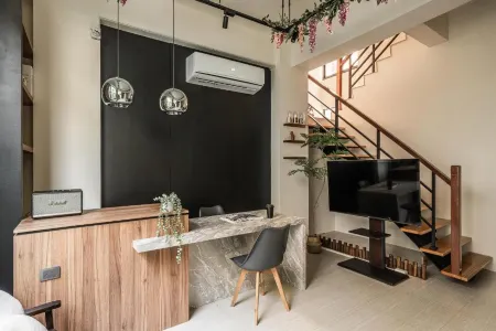 Alleybend Homestay Отели рядом с достопримечательностью «Jinxuan Church»