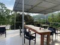 Meet Sunset Hostel Luang Prabang - Hostels