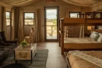 Glamping Reino Animal Hotels in Текскоко