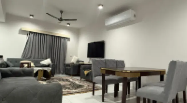 3 bedroom apartment, in Murooj Al Zain complex โรงแรมใน