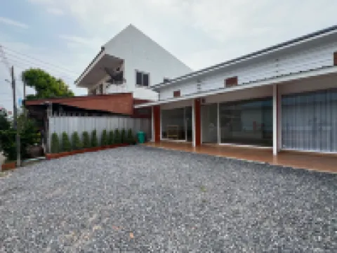 จิบโฮม ปราจีนบุรี โรงแรมในอำเภอเมืองปราจีนบุรี