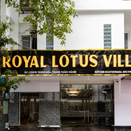 Royal Lotus Villa Отели рядом с достопримечательностью «Университет Естествознания»