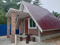 Zainab Cottage Hotels in Semerak